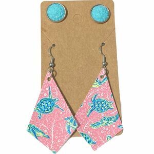 Sea Turtle‎ Pink Dangle Earrings Blue Druzy Stud